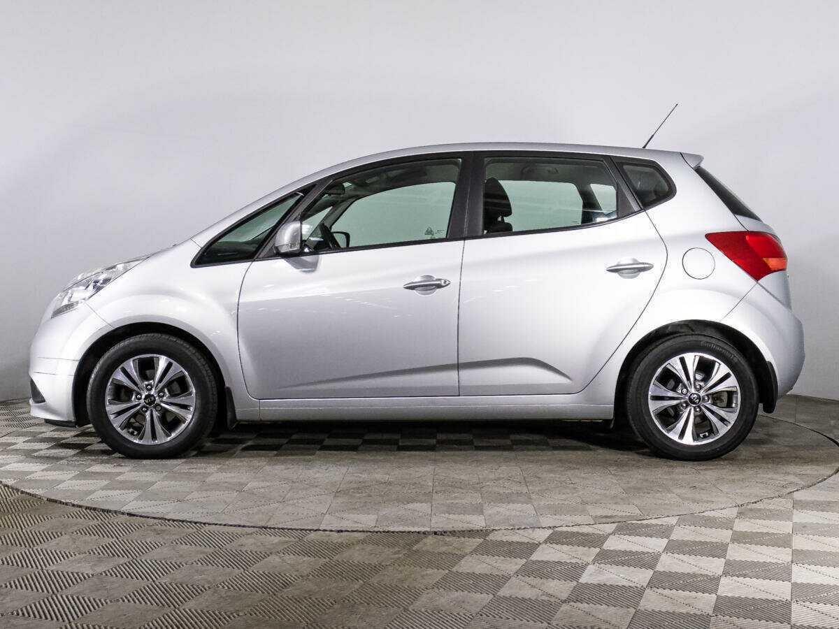 Kia Venga с пробегом — 2015 год. Фото: #7