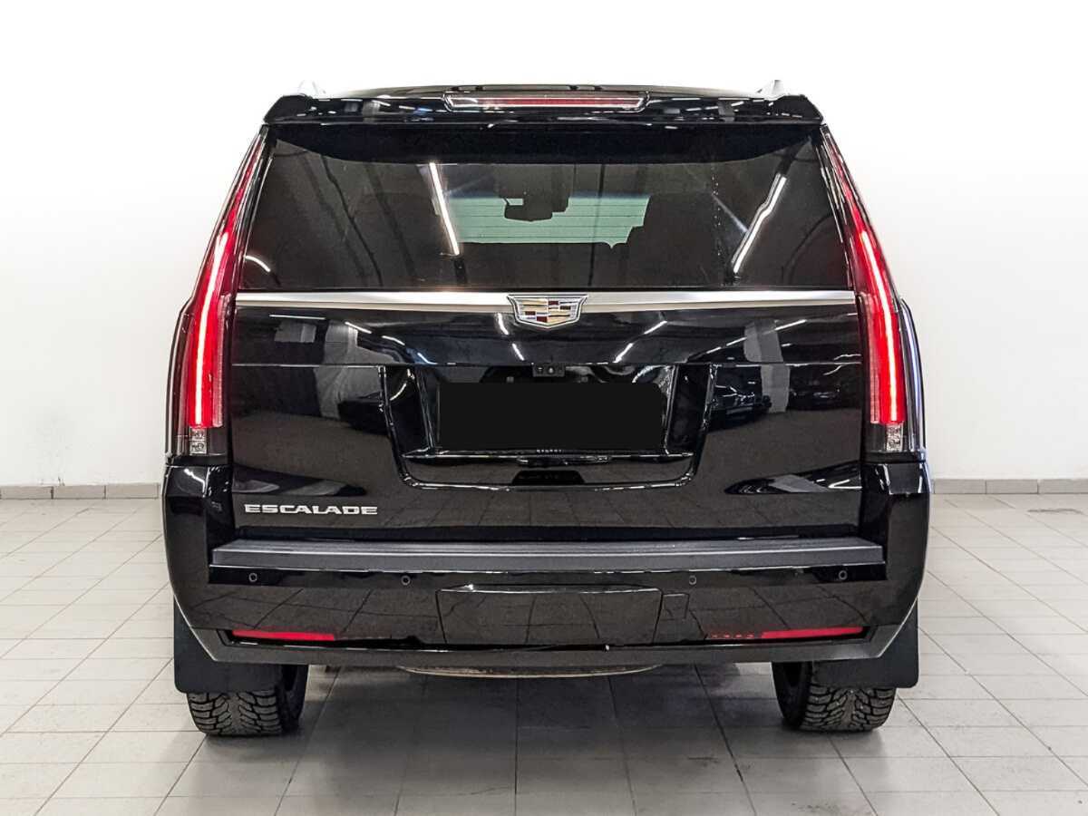 Cadillac Escalade с пробегом — 2018 год. Фото: #5