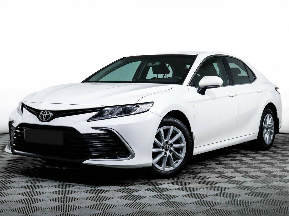 Toyota Camry с пробегом — 2021 год. Посмотреть фото