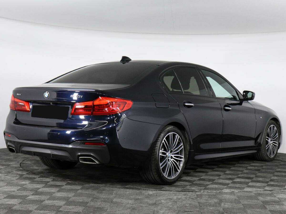 BMW 5 серии с пробегом — 2018 год. Фото: #1
