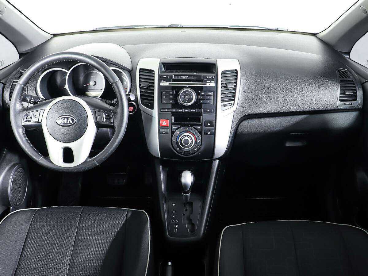 Kia Venga с пробегом — 2011 год. Фото: #11