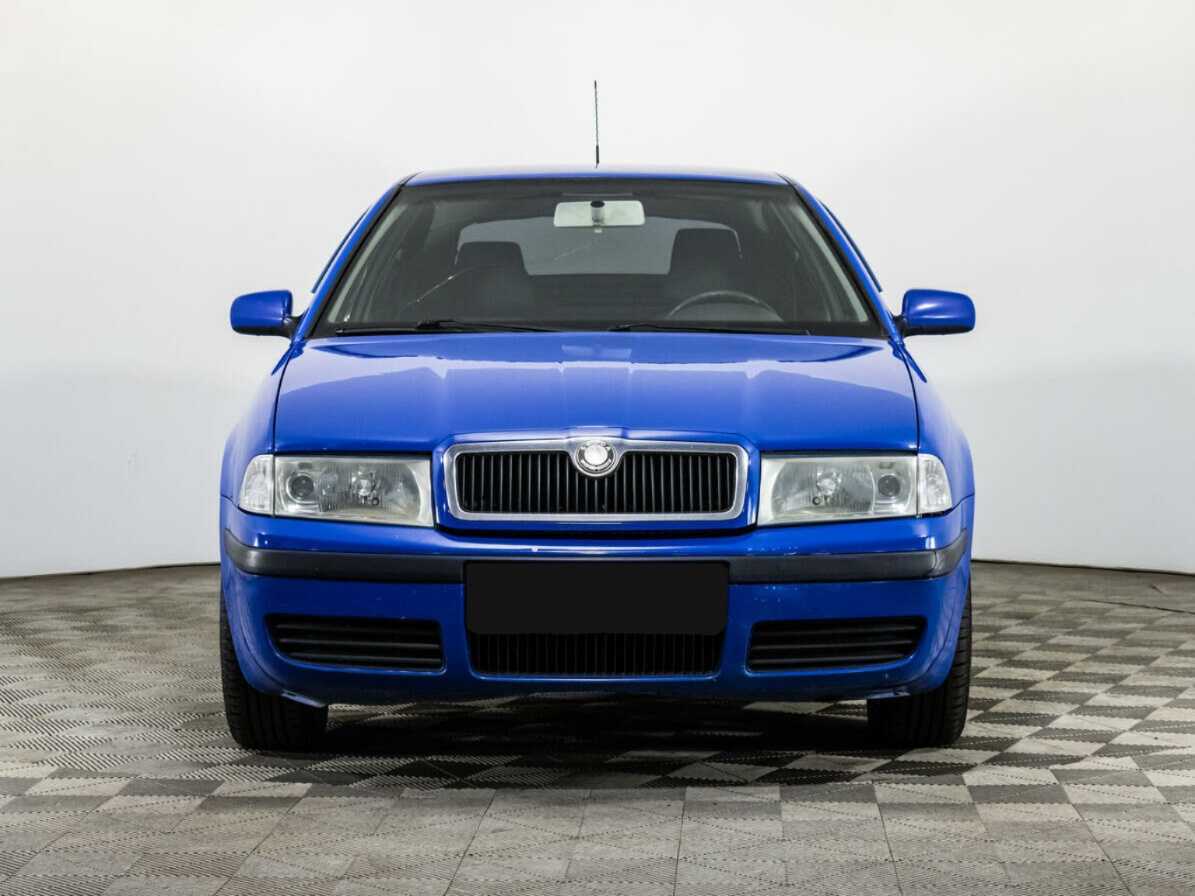 Skoda Octavia с пробегом — 2005 год. Фото: #1