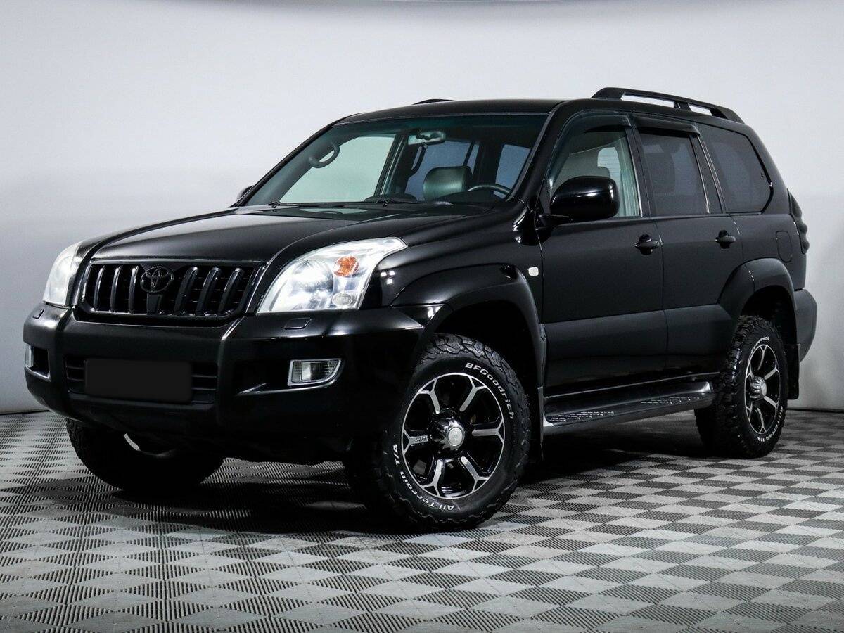 Toyota Land Cruiser Prado с пробегом — 2006 год. Фото: #0