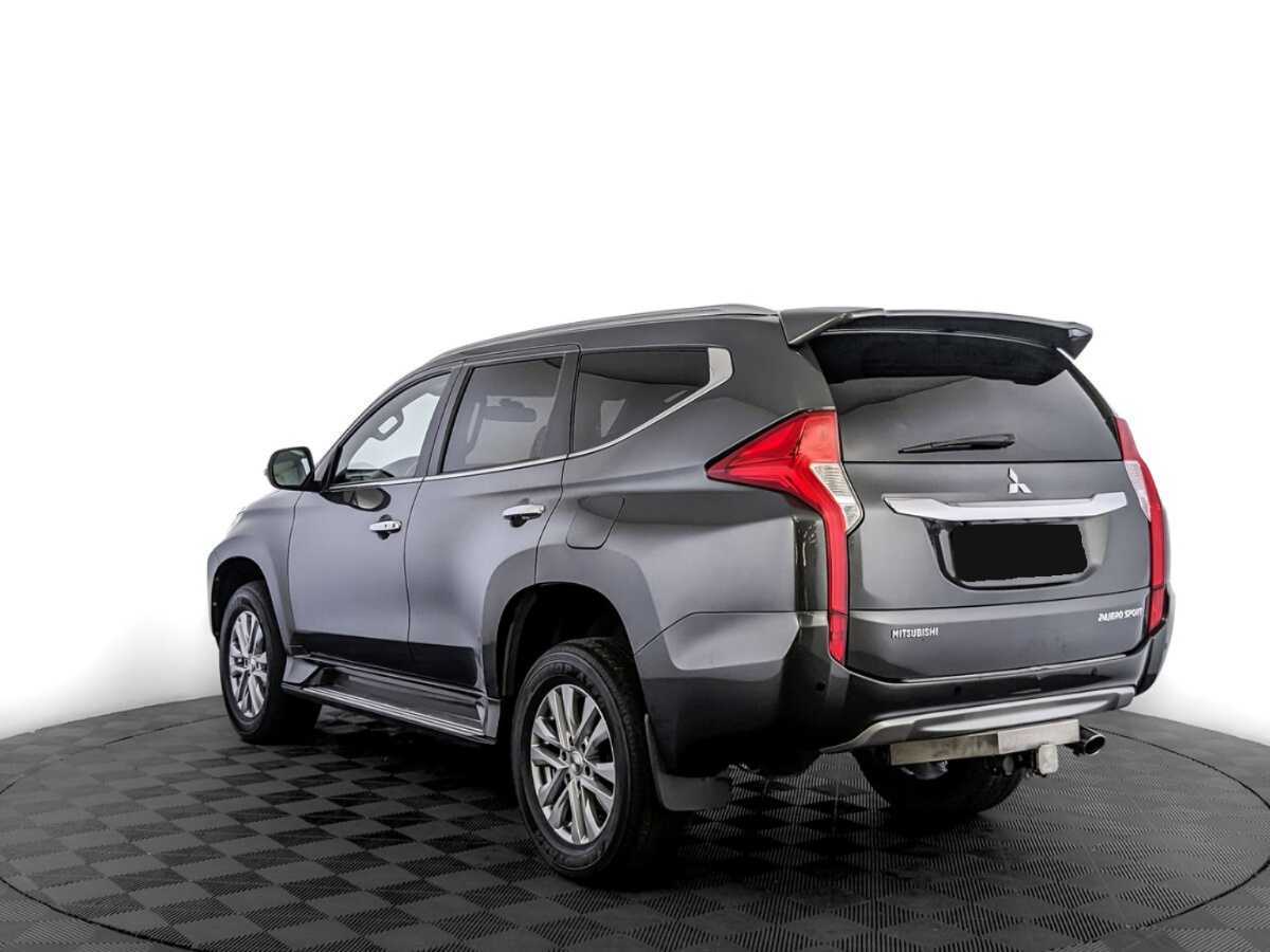 Mitsubishi Pajero Sport с пробегом — 2021 год. Фото: #6