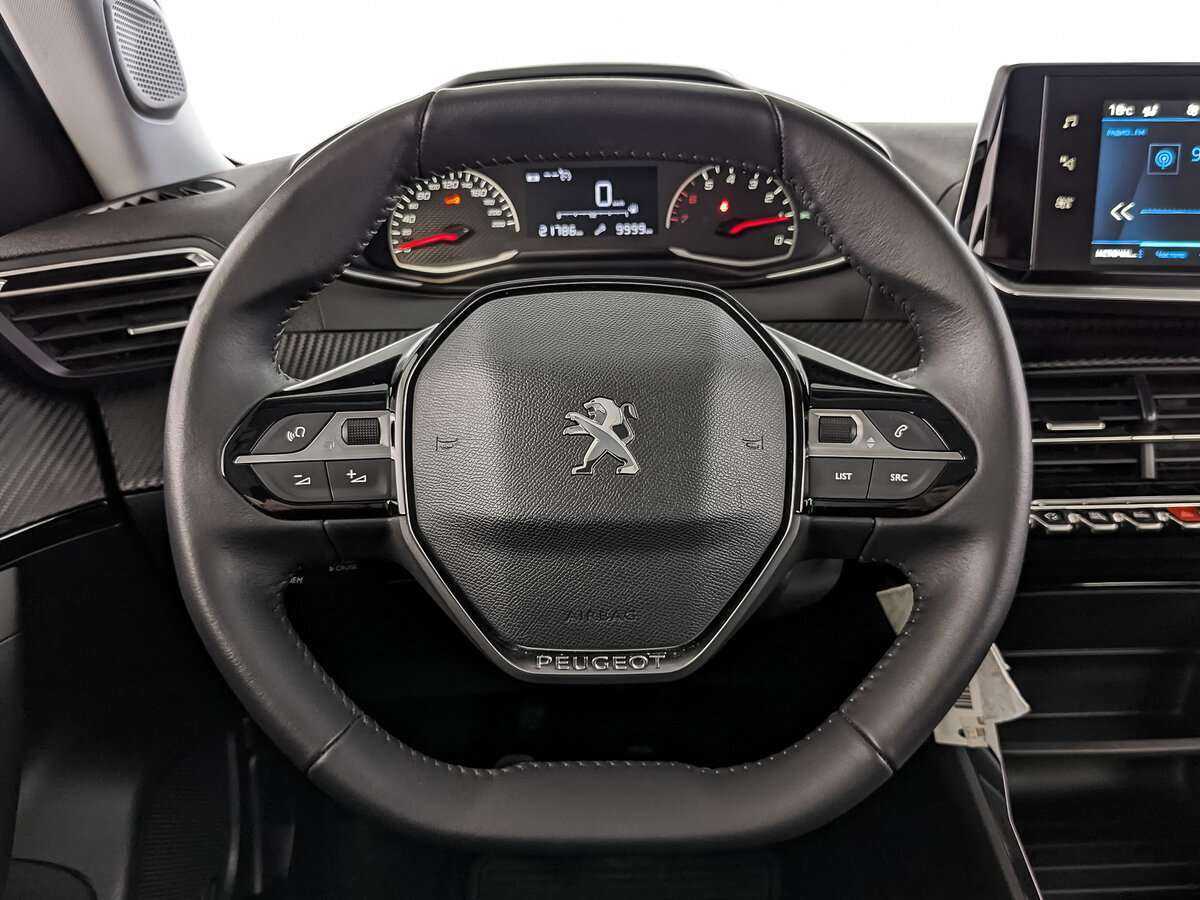 Peugeot 2008 с пробегом — 2021 год. Фото: #17