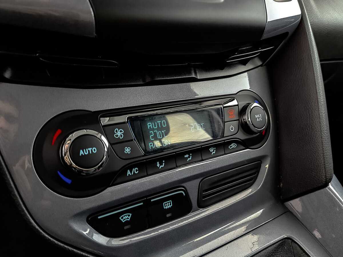 Ford Focus с пробегом — 2014 год. Фото: #20