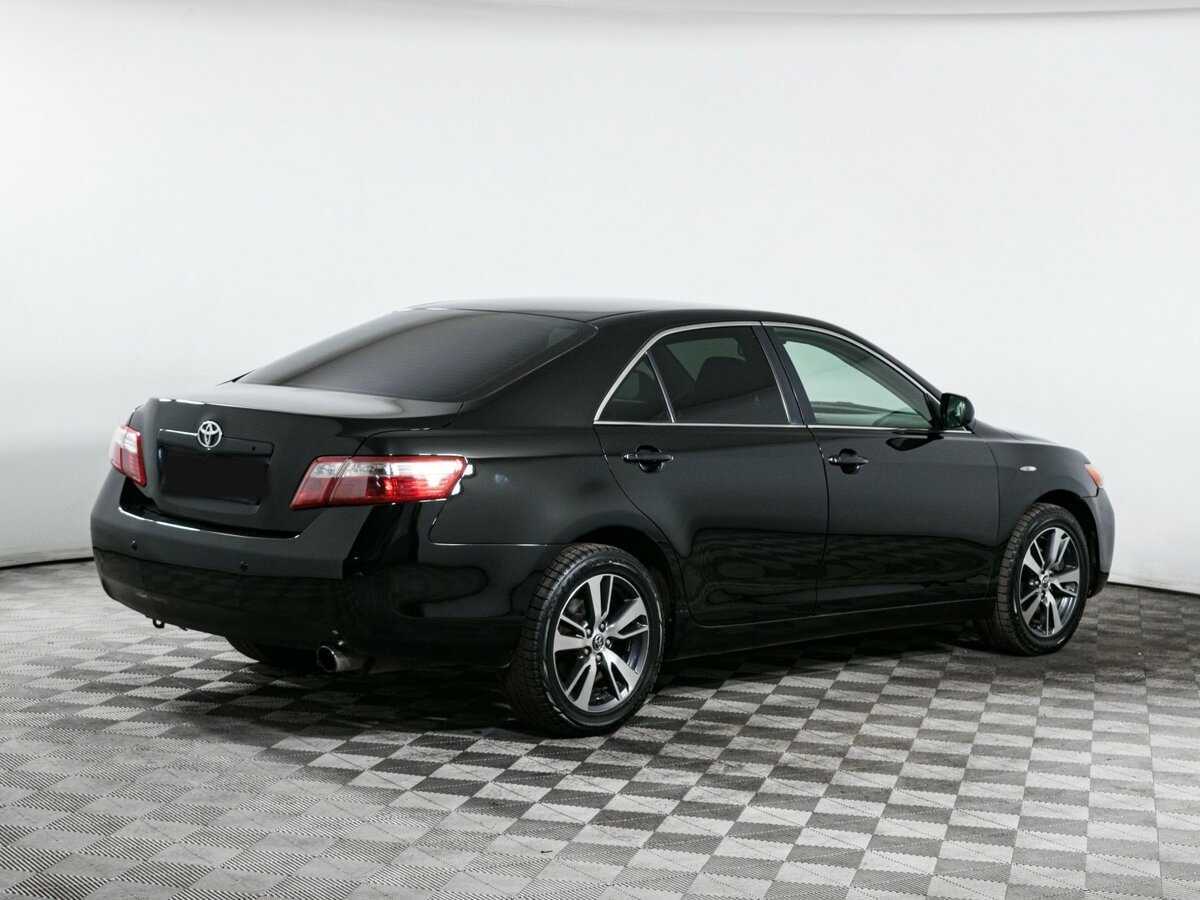 Toyota Camry с пробегом — 2008 год. Фото: #3