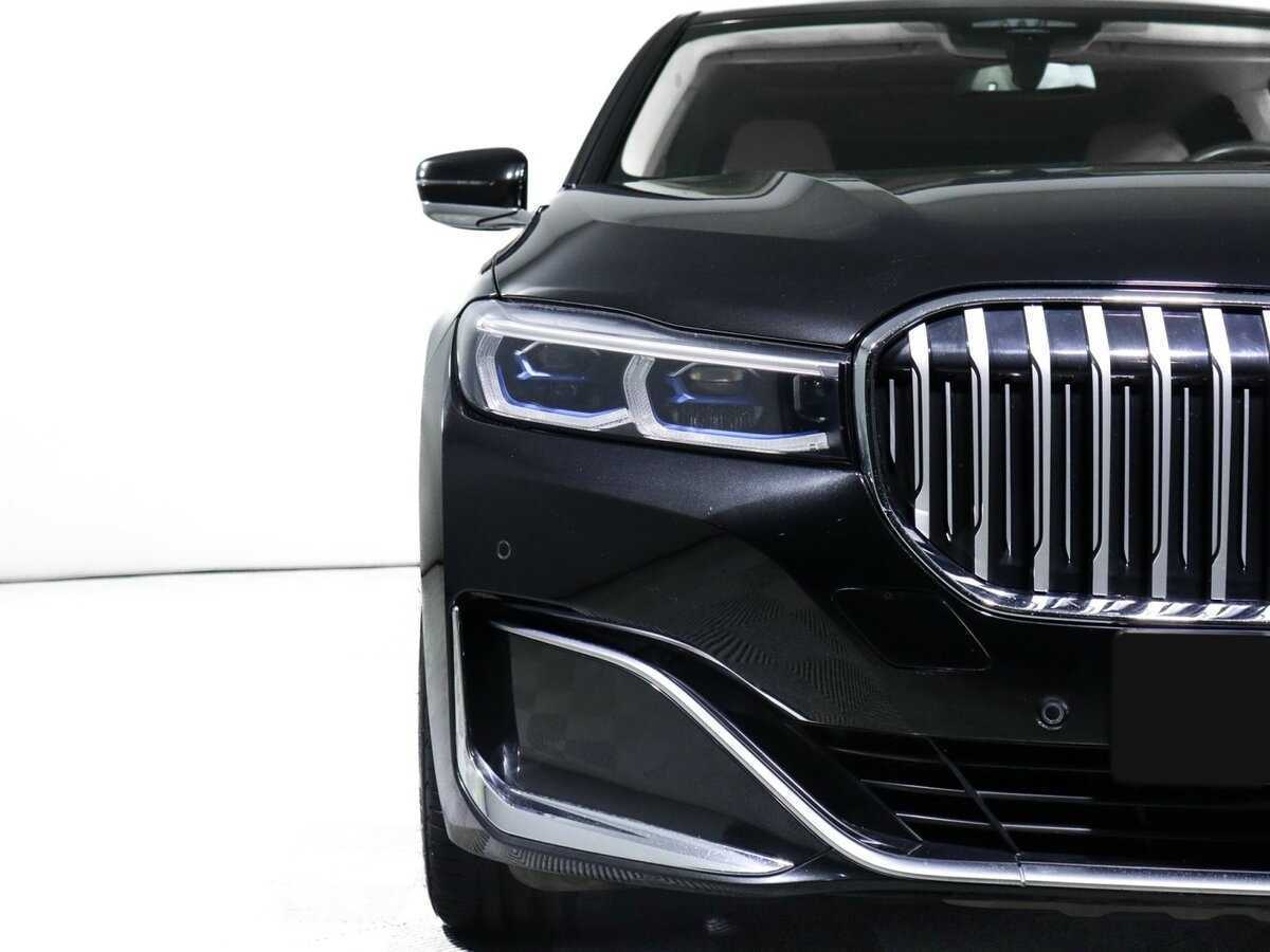 BMW 7 серии с пробегом — 2021 год. Фото: #17