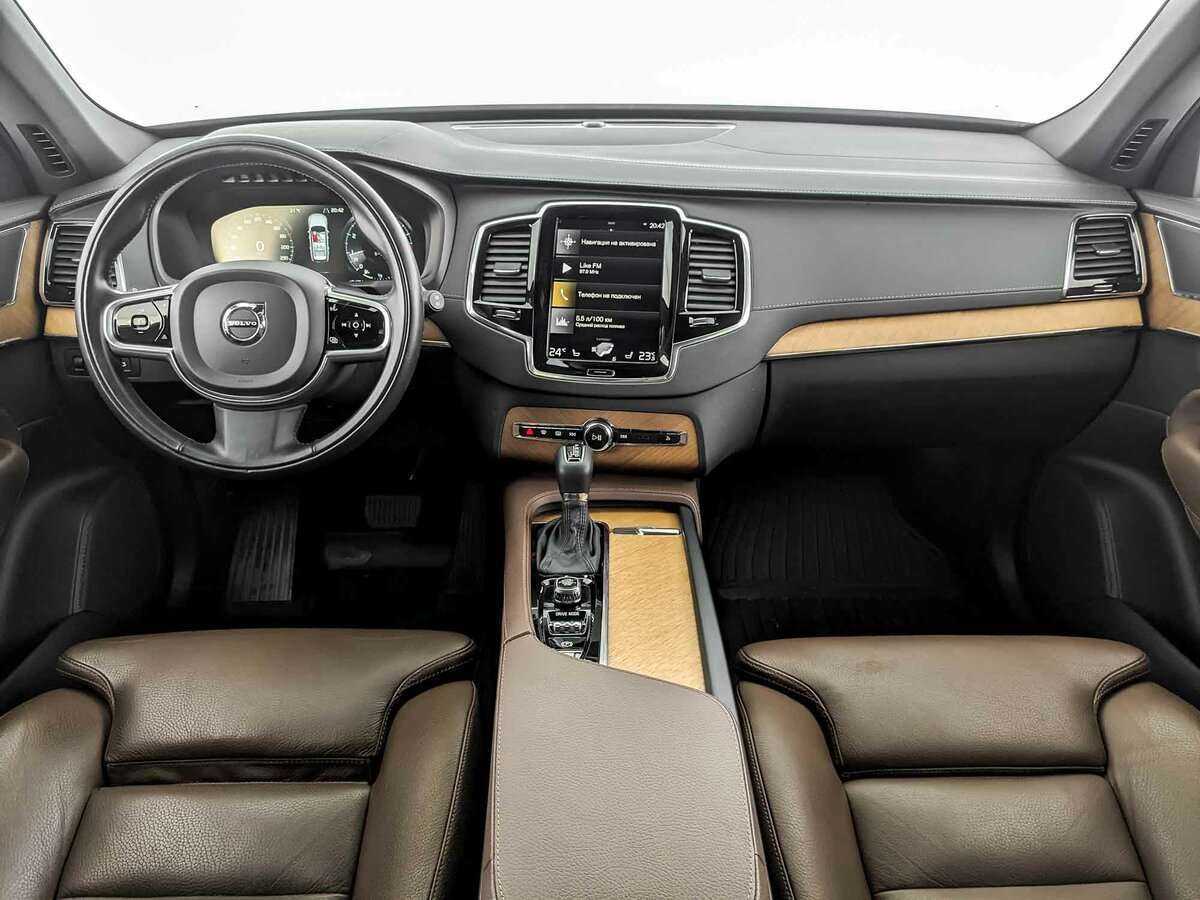 Volvo XC90 с пробегом — 2021 год. Фото: #10