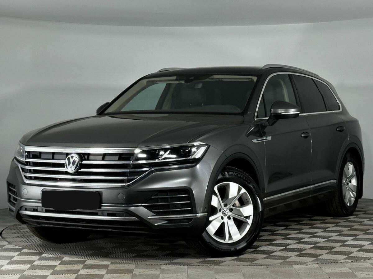 Volkswagen Touareg с пробегом — 2020 год. Фото: #0