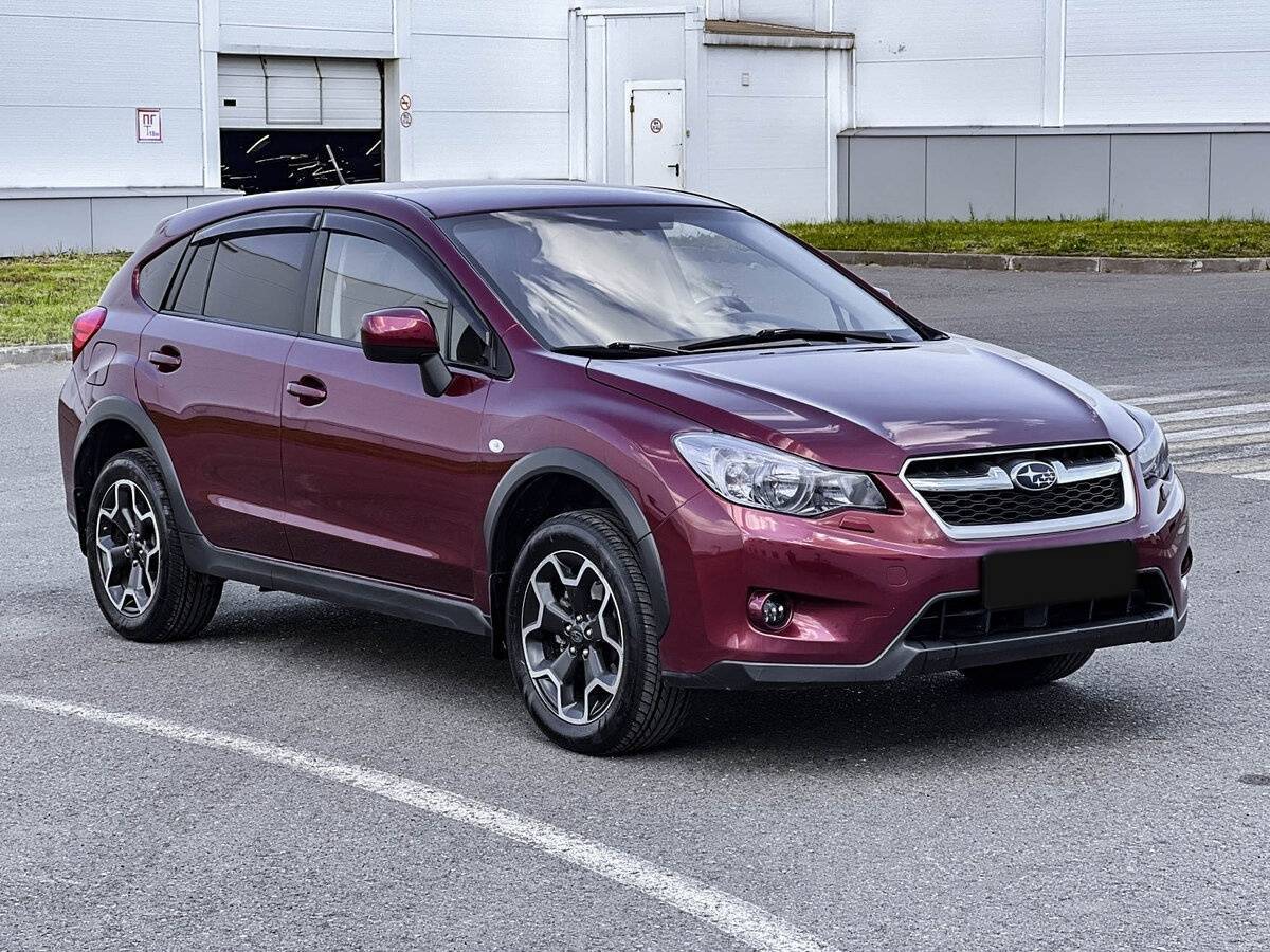Subaru XV с пробегом — 2012 год. Фото: #2