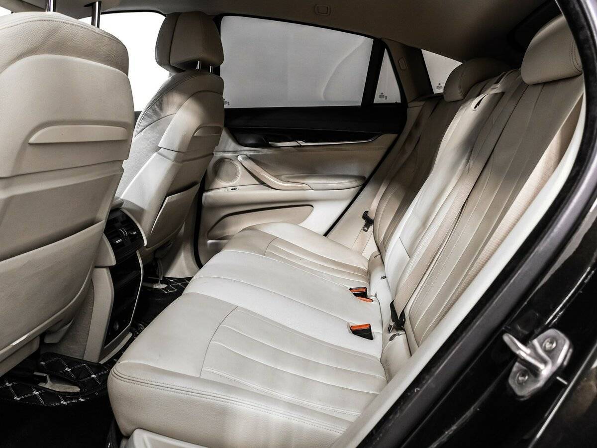 BMW X6 с пробегом — 2015 год. Фото: #12