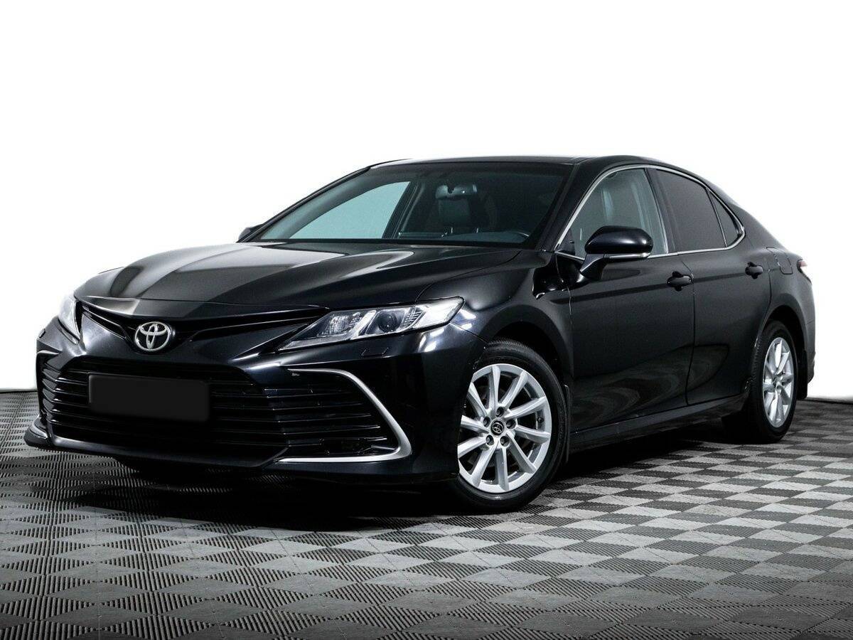 Toyota Camry с пробегом — 2021 год. Фото: #0