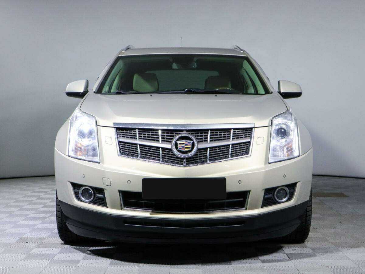 Cadillac SRX с пробегом — 2011 год. Фото: #1