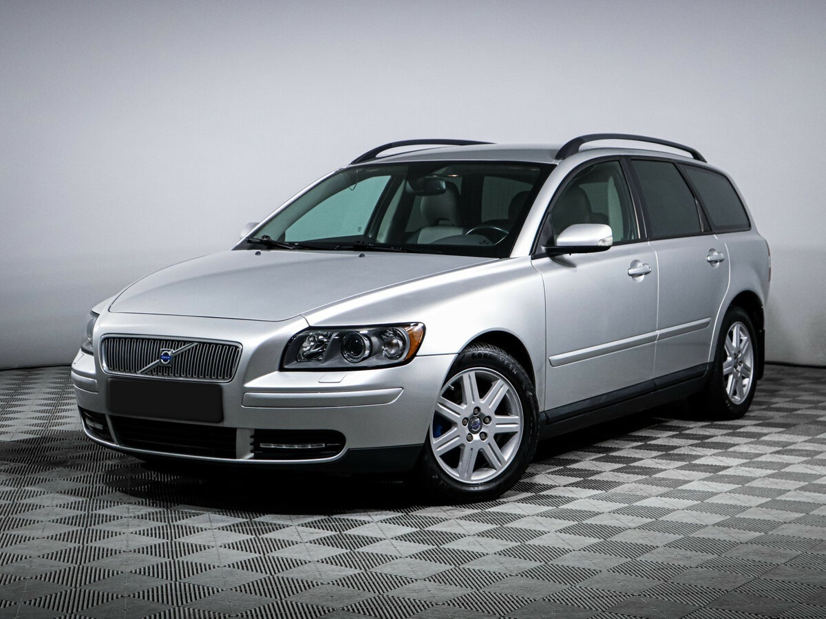 Volvo V50 с пробегом — 2004 год. Посмотреть фото