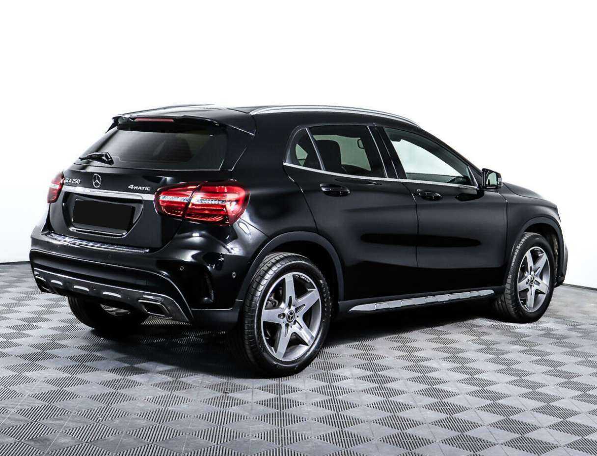 Mercedes-Benz GLA с пробегом — 2018 год. Фото: #3