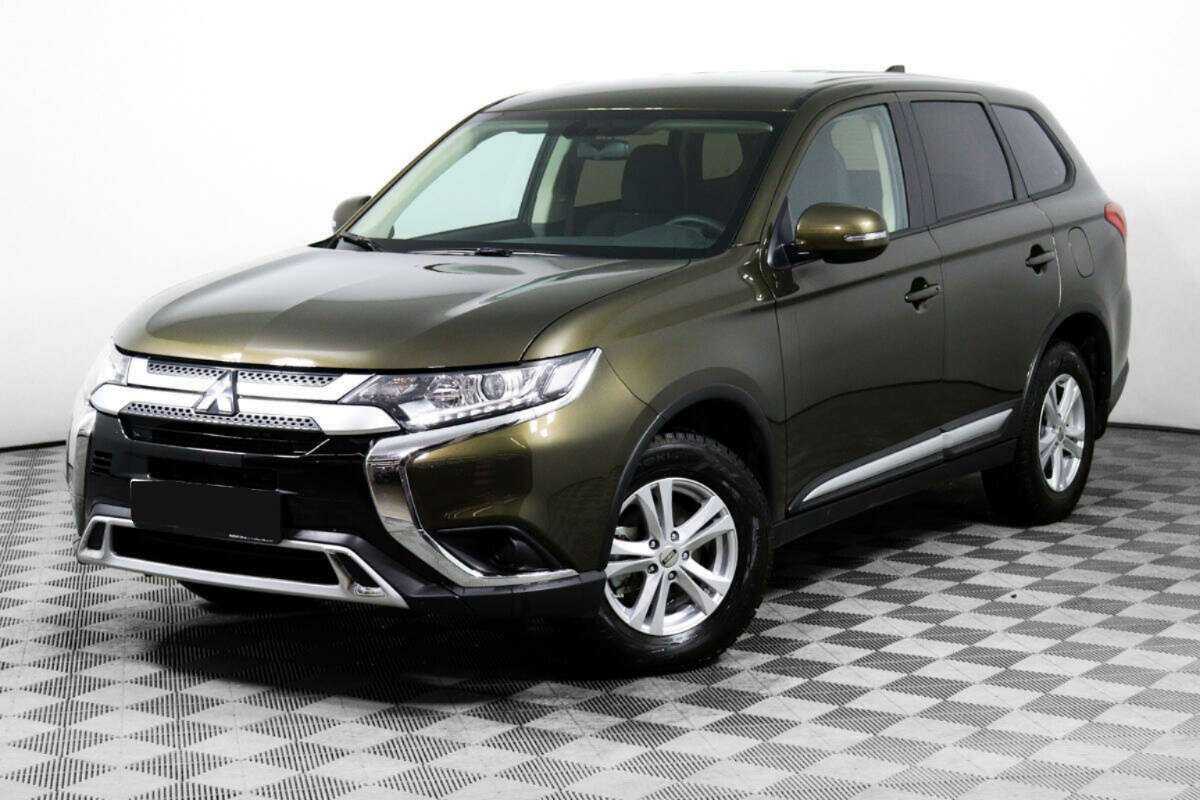 Mitsubishi Outlander с пробегом — 2020 год. Фото: #0