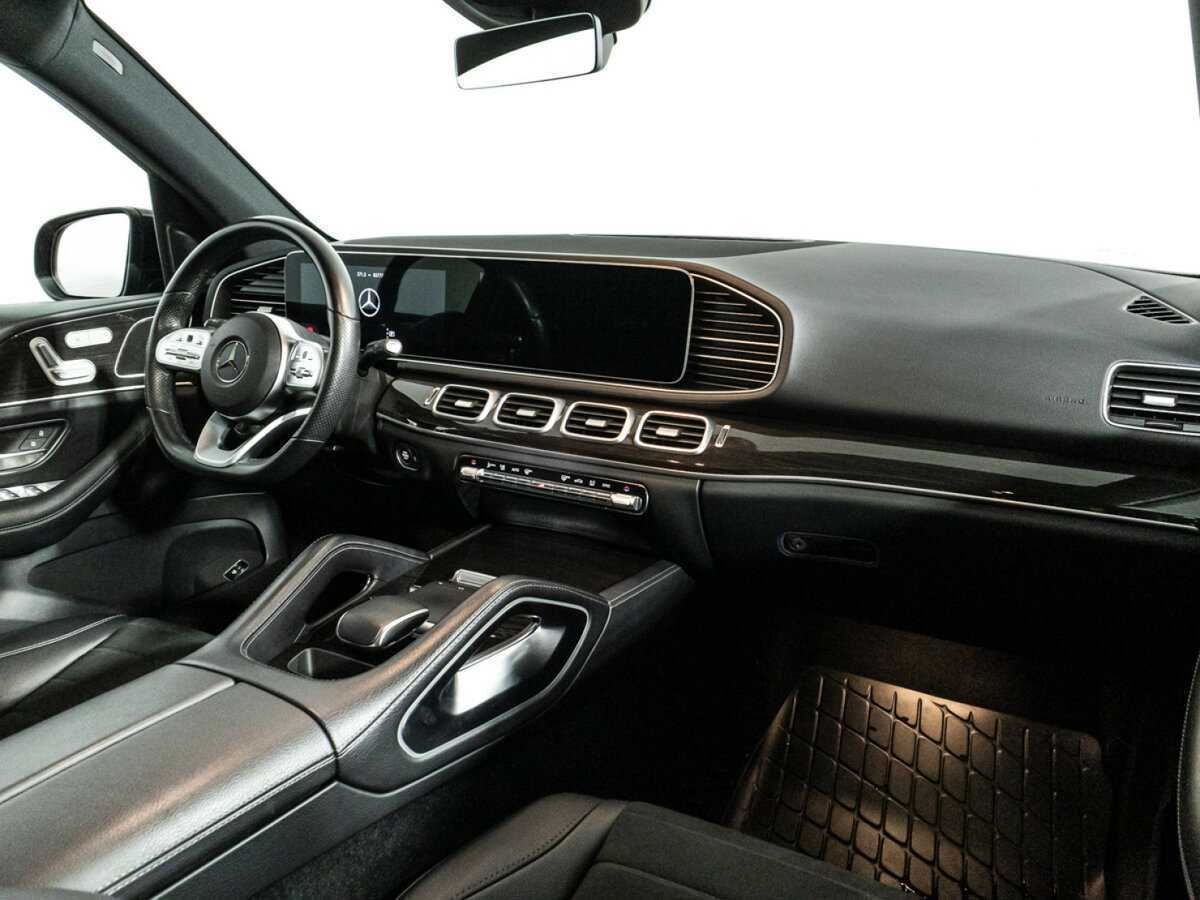 Mercedes-Benz GLE с пробегом — 2021 год. Фото: #8