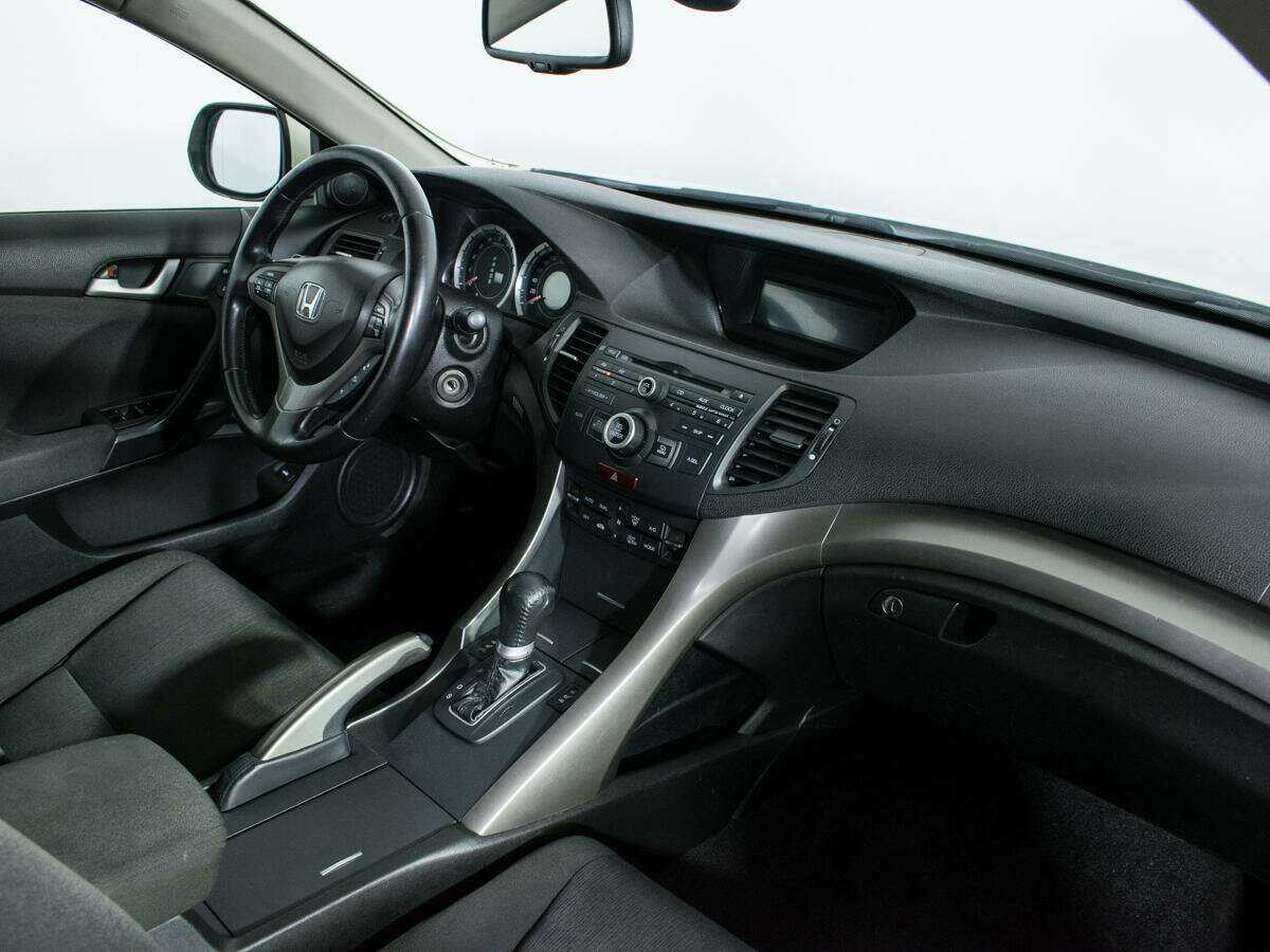 Honda Accord с пробегом — 2008 год. Фото: #8