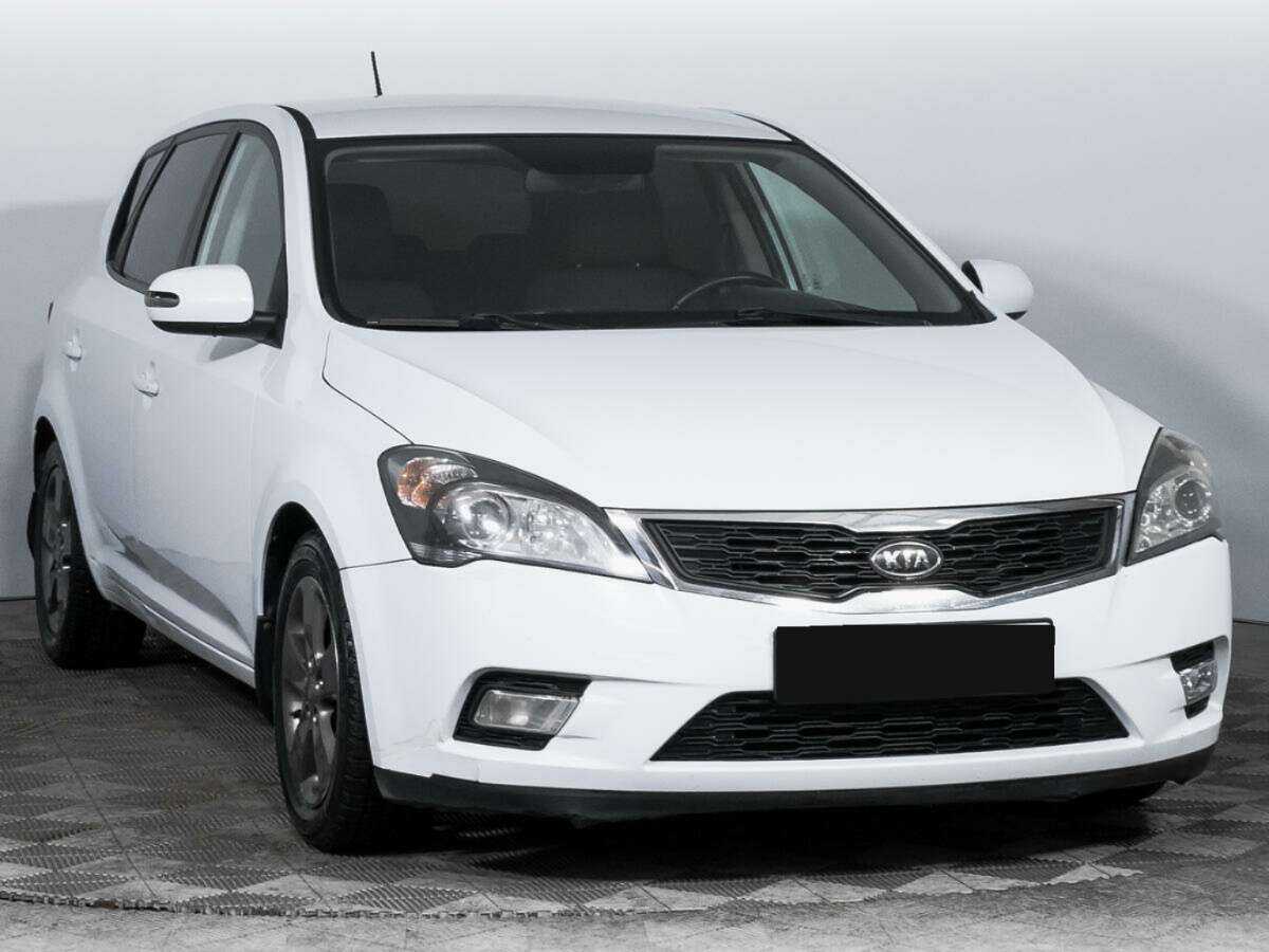 Kia Ceed с пробегом — 2010 год. Фото: #2