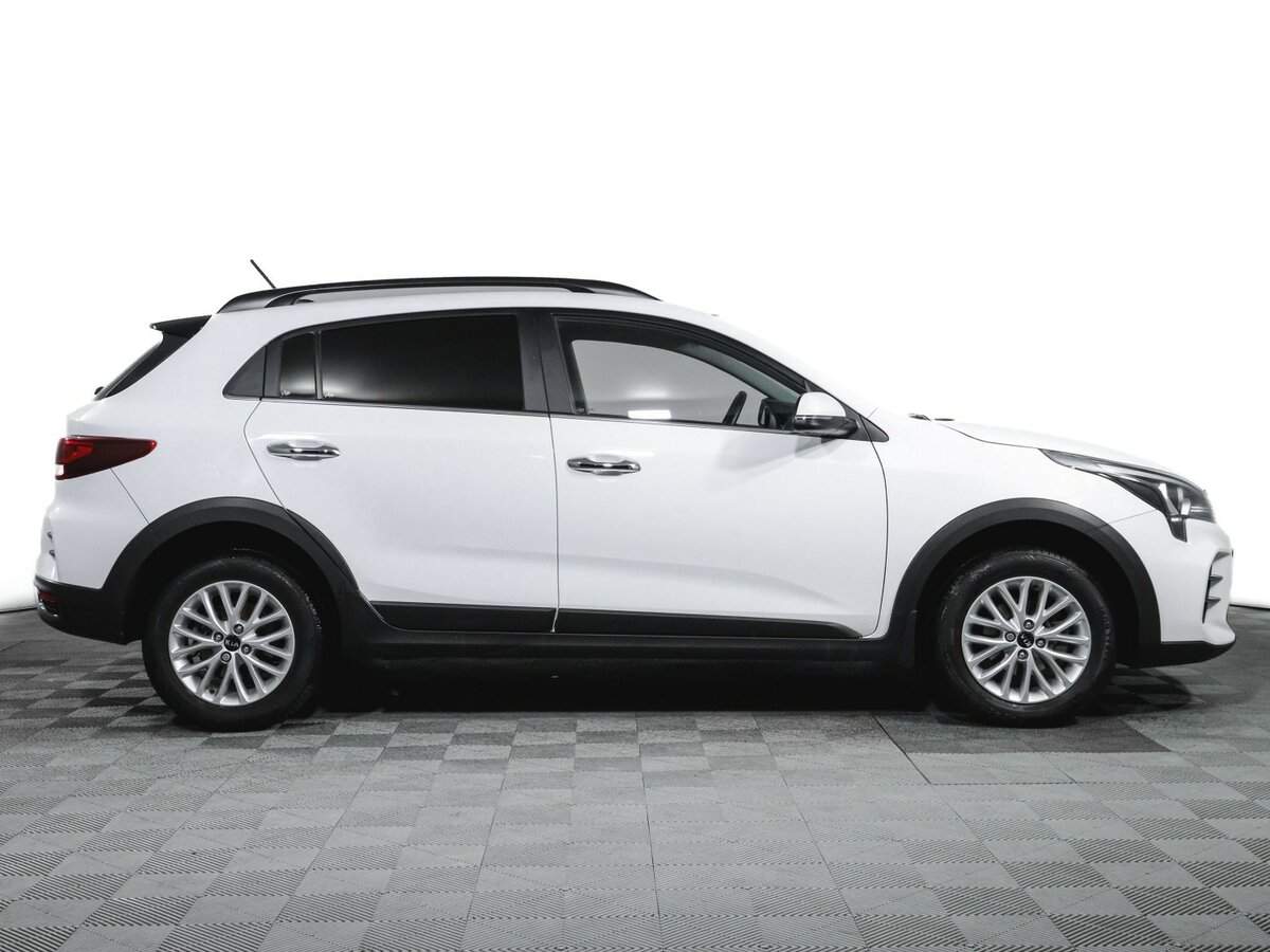 Kia Rio с пробегом — 2021 год. Фото: #3