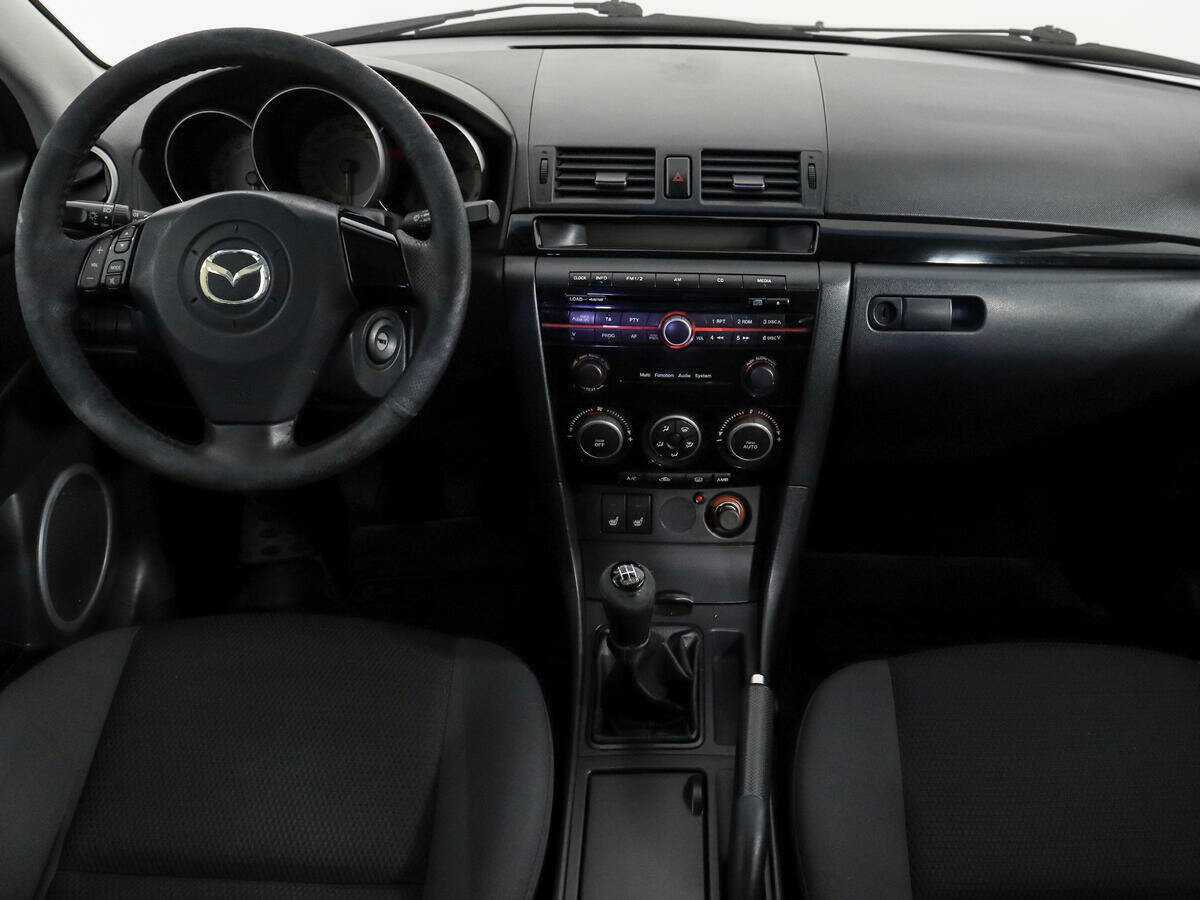 Mazda 3 с пробегом — 2008 год. Фото: #11