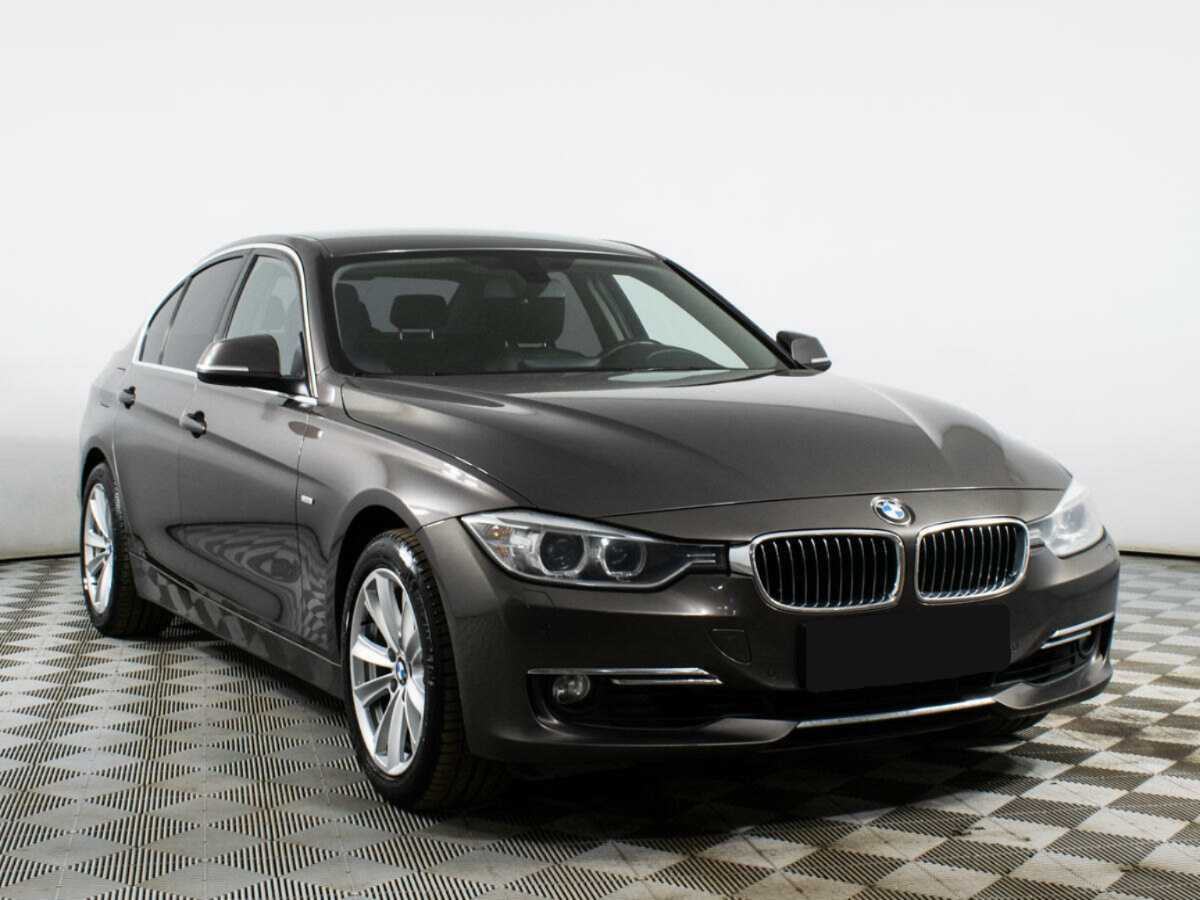 BMW 3 серии с пробегом — 2013 год. Фото: #2