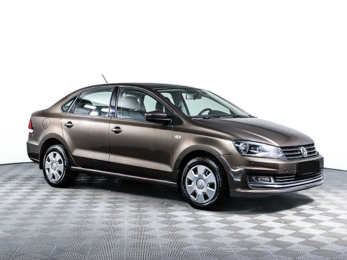 Volkswagen Polo с пробегом — 2016 год. Фото: #2