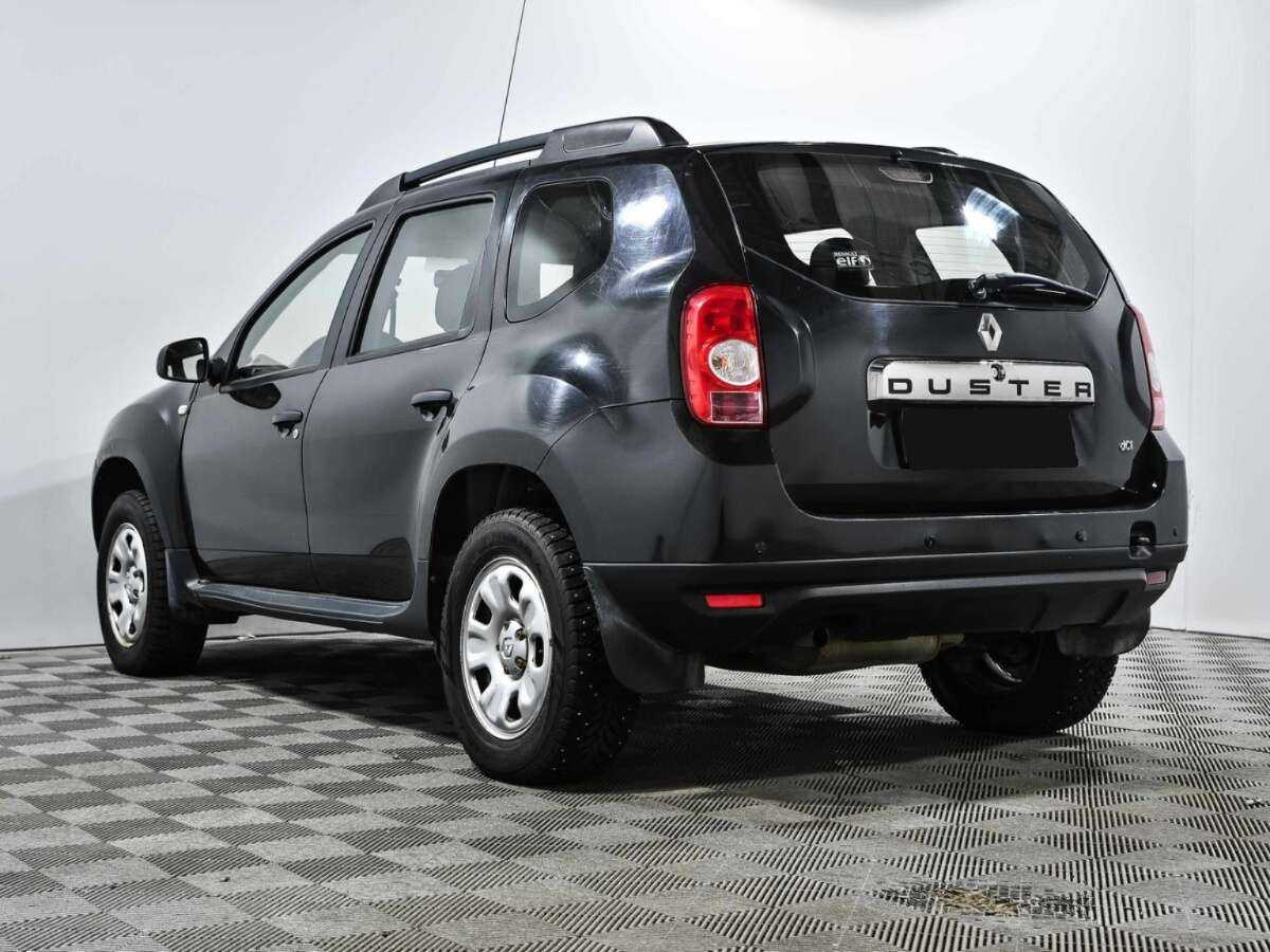 Renault Duster с пробегом — 2014 год. Фото: #5