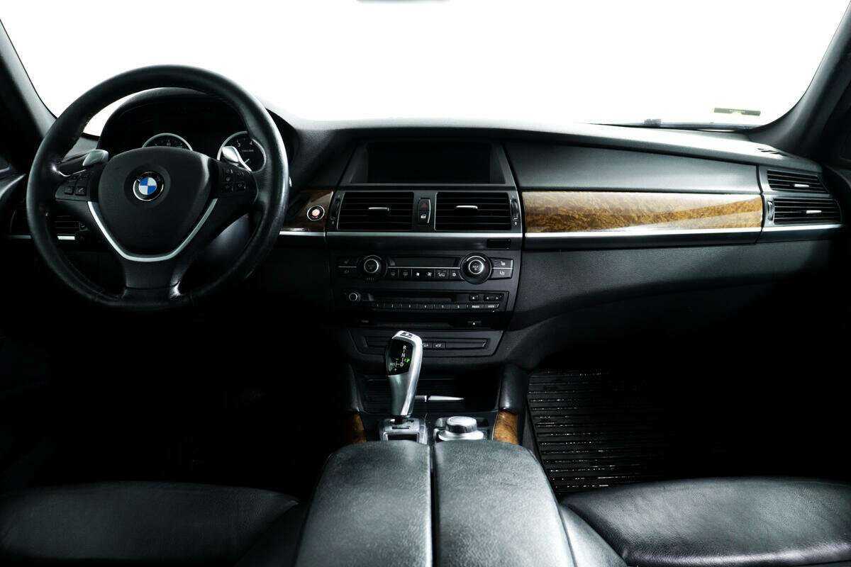 BMW X6 с пробегом — 2008 год. Фото: #10