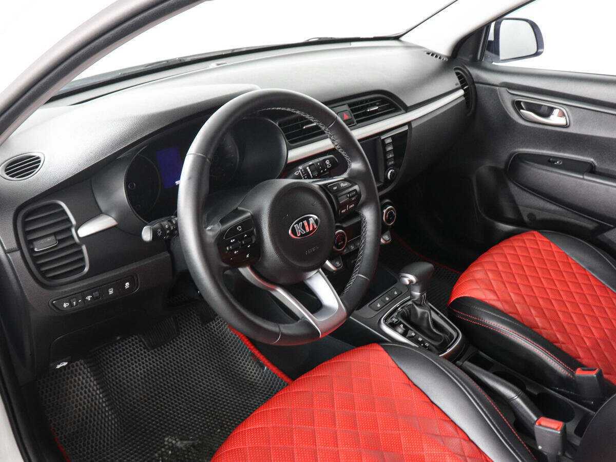 Kia Rio с пробегом — 2020 год. Фото: #6