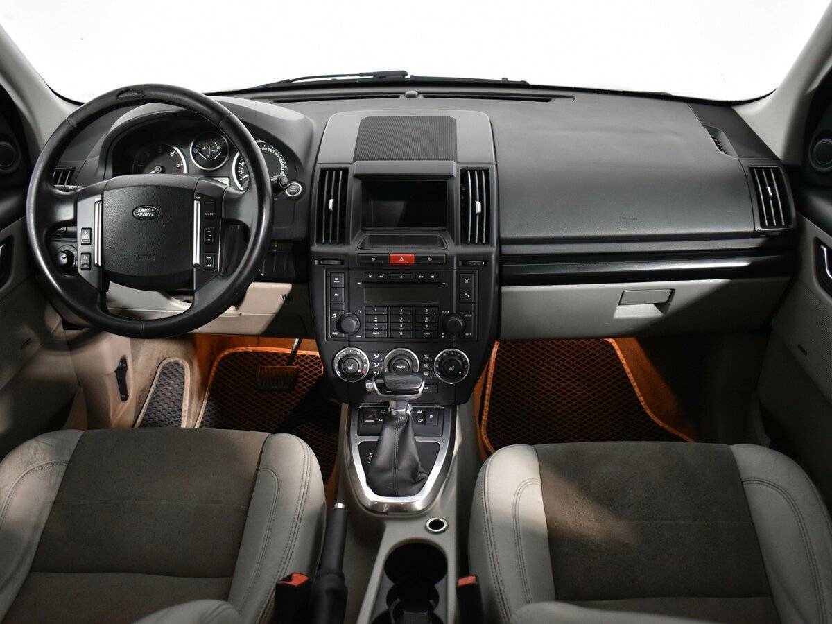 Land Rover Freelander с пробегом — 2011 год. Фото: #10