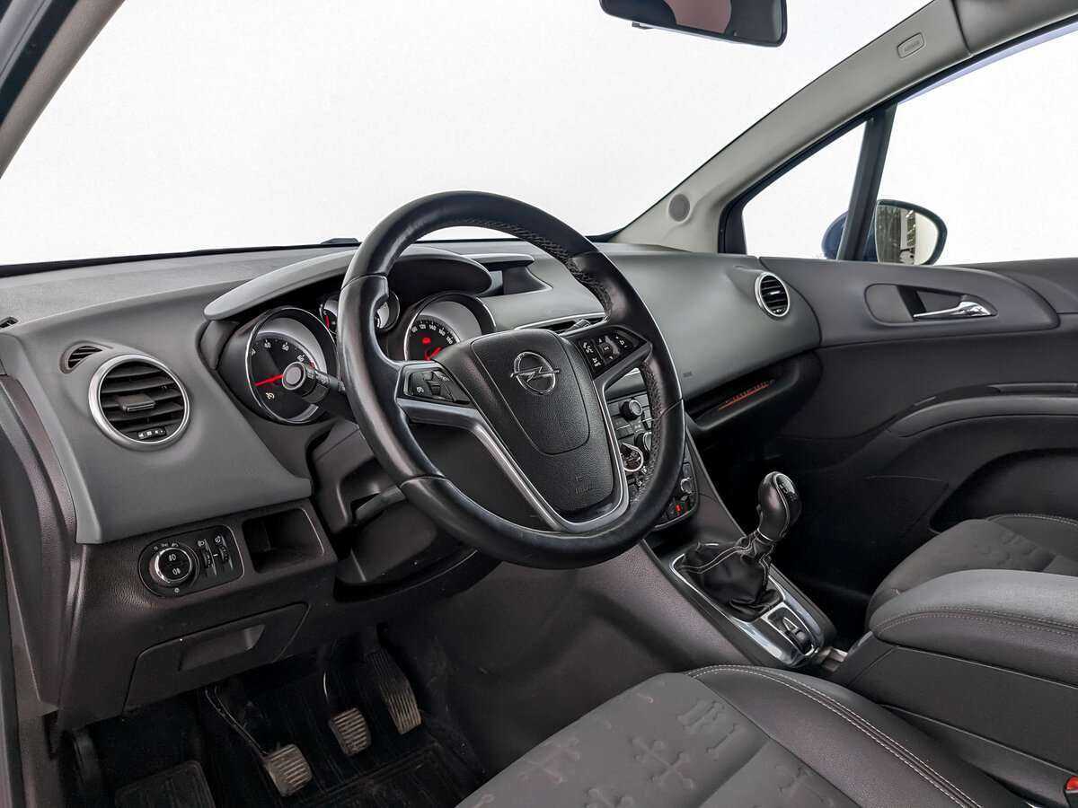 Opel Meriva с пробегом — 2011 год. Фото: #13