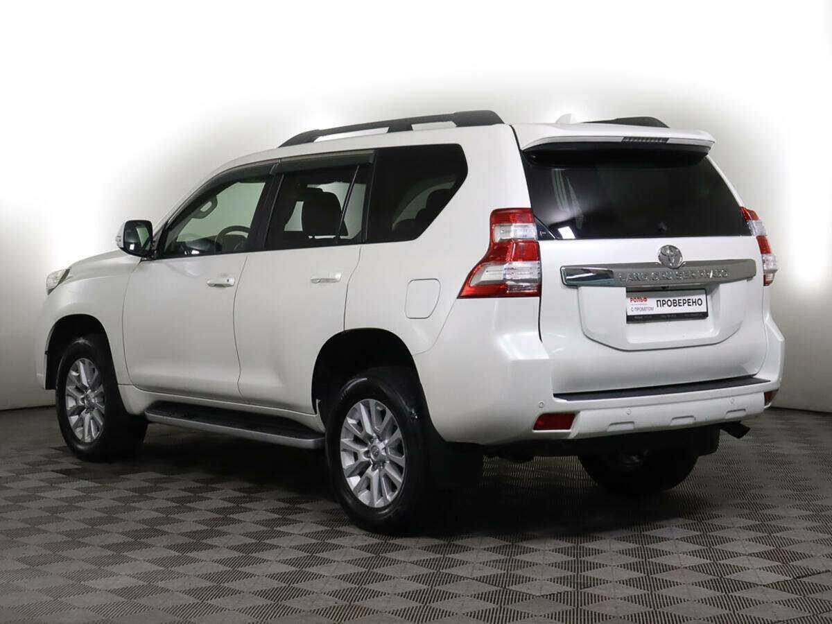 Toyota Land Cruiser Prado с пробегом — 2015 год. Фото: #5