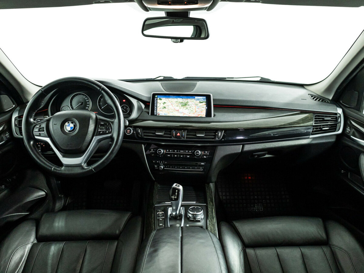 BMW X5 с пробегом — 2015 год. Фото: #10