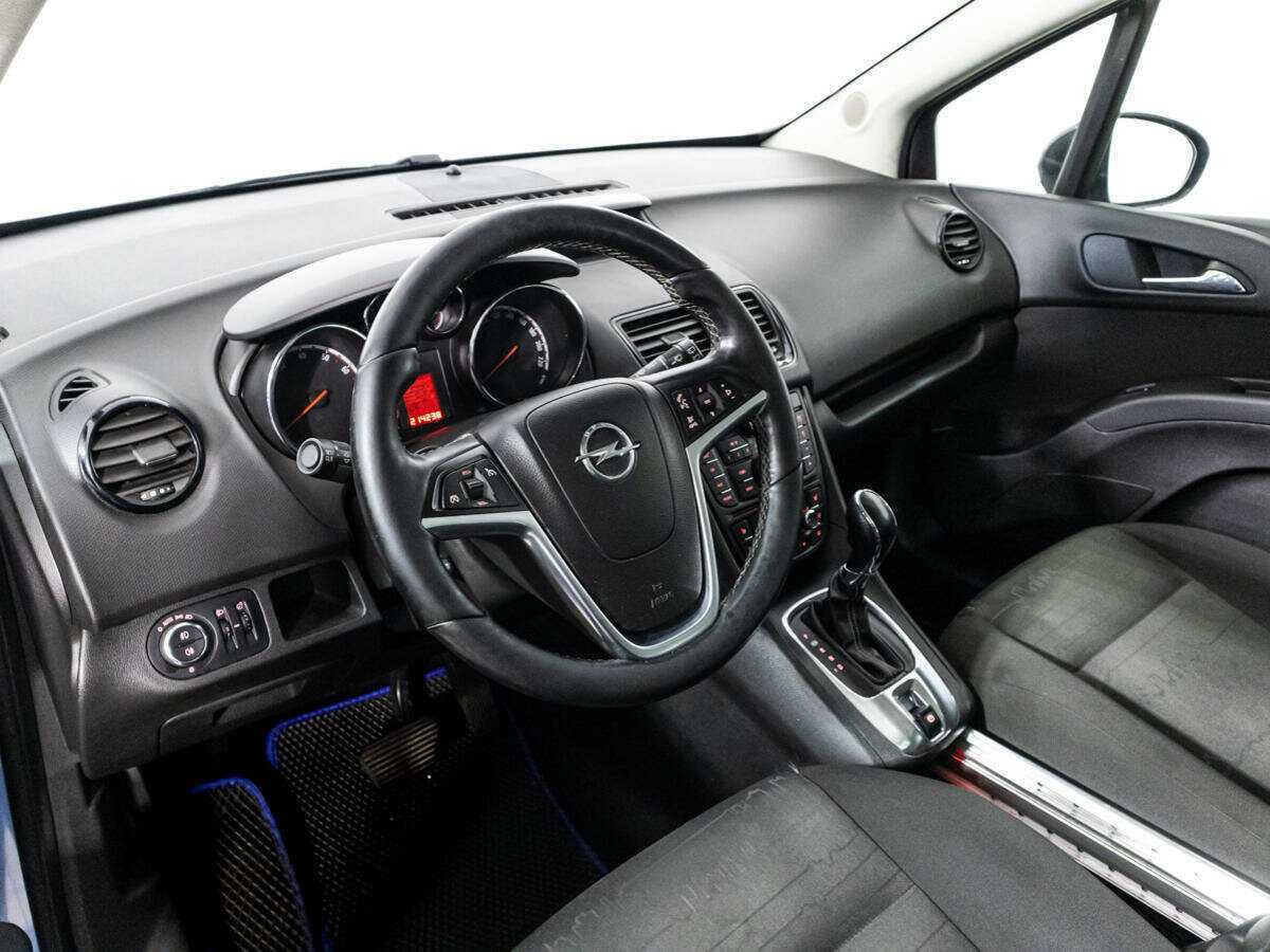 Opel Meriva с пробегом — 2013 год. Фото: #10