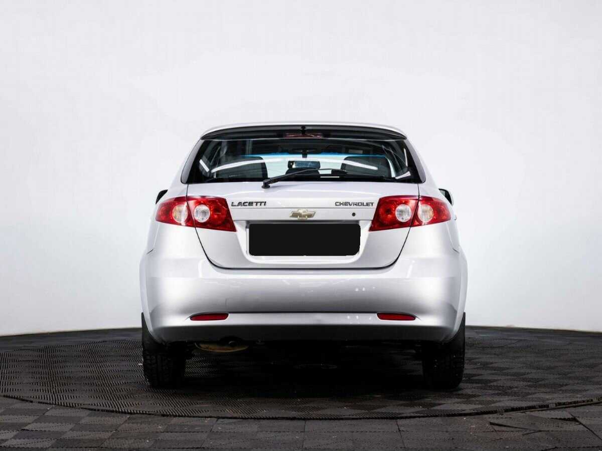 Chevrolet Lacetti с пробегом — 2010 год. Фото: #4