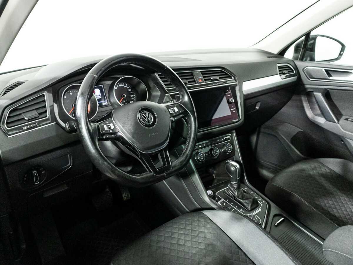 Volkswagen Tiguan с пробегом — 2017 год. Фото: #10