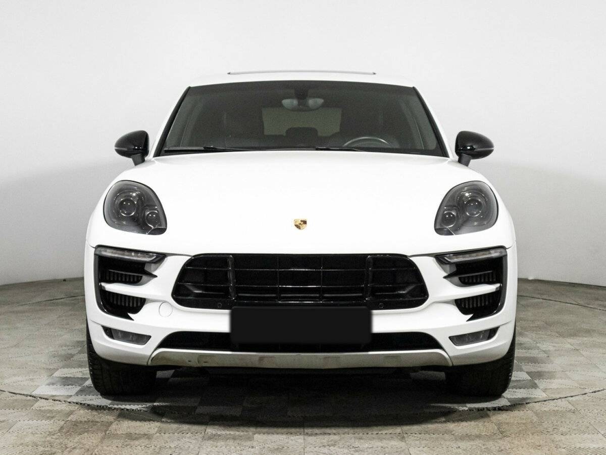 Porsche Macan с пробегом — 2015 год. Фото: #1