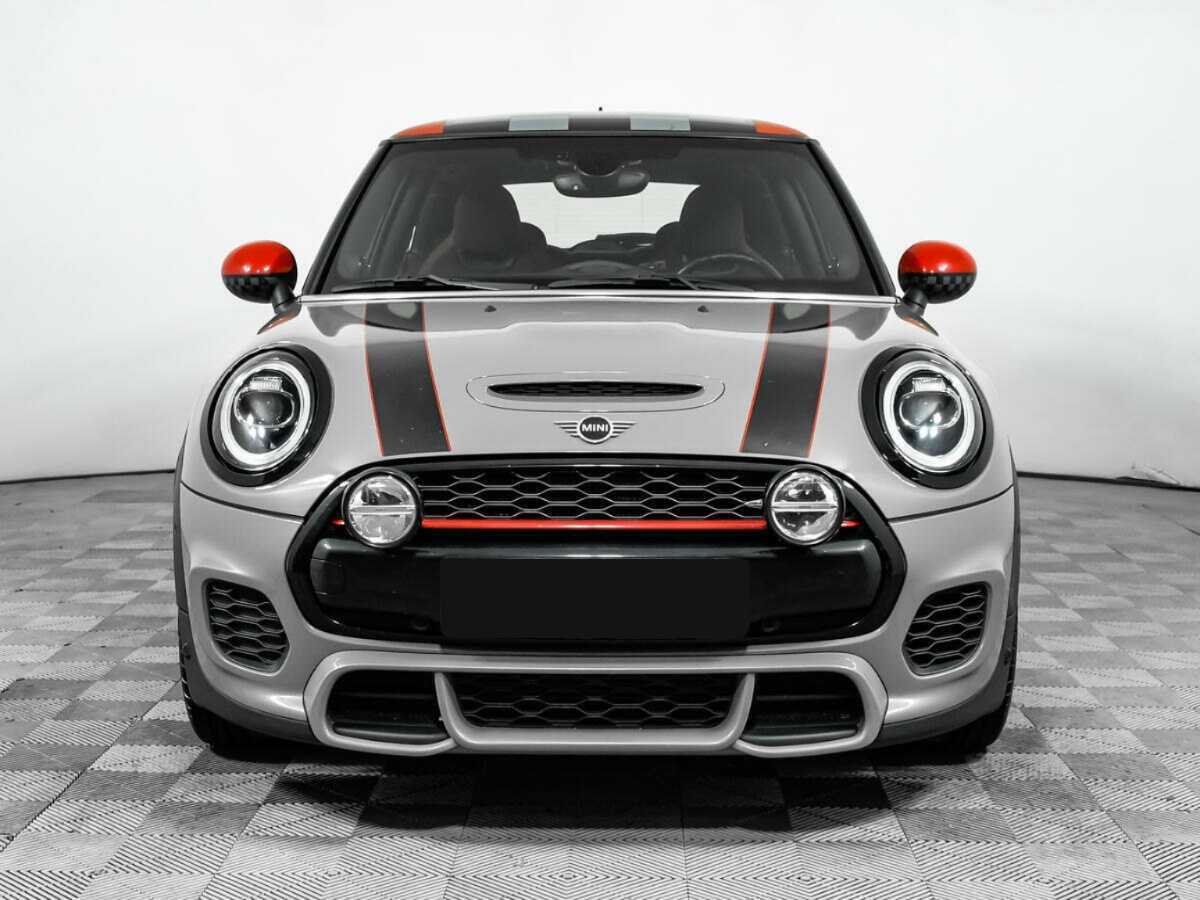 Mini Hatch с пробегом — 2018 год. Фото: #1