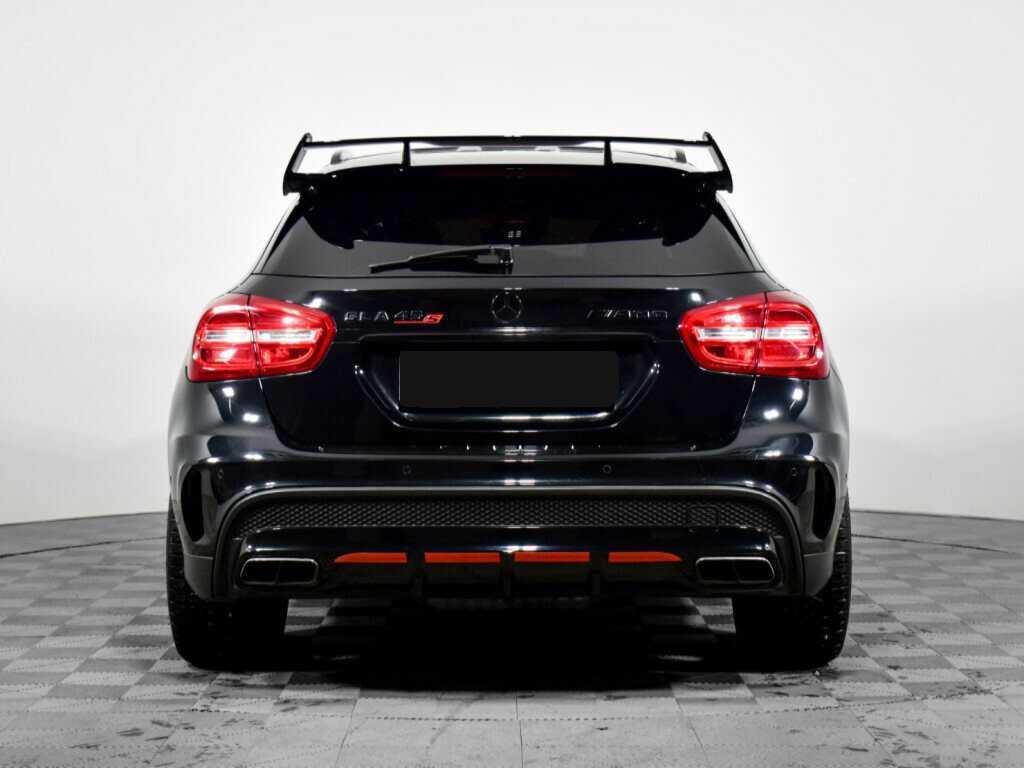 Mercedes-Benz GLA AMG с пробегом — 2015 год. Фото: #5