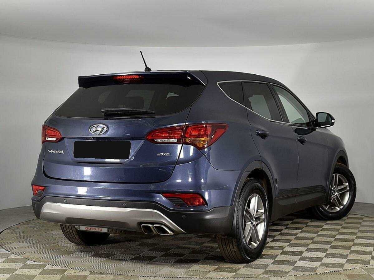 Hyundai Santa Fe с пробегом — 2016 год. Фото: #1
