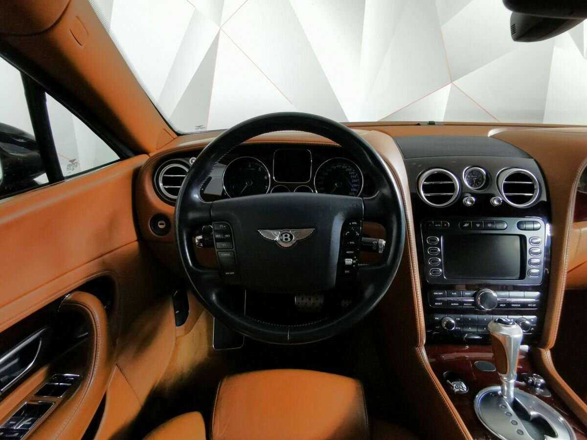Bentley Continental GT с пробегом — 2005 год. Фото: #13