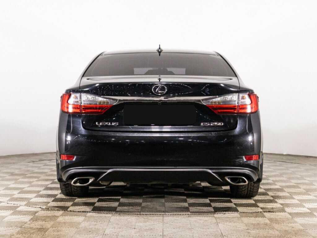 Lexus ES с пробегом — 2017 год. Фото: #5