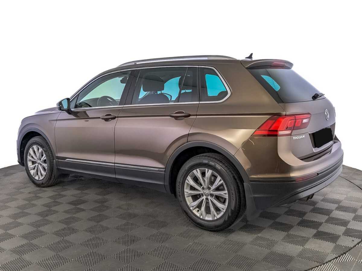 Volkswagen Tiguan с пробегом — 2017 год. Фото: #6