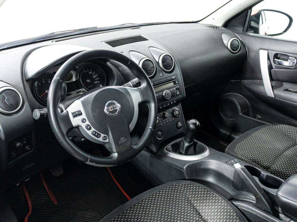 Nissan Qashqai с пробегом — 2008 год. Фото: #10