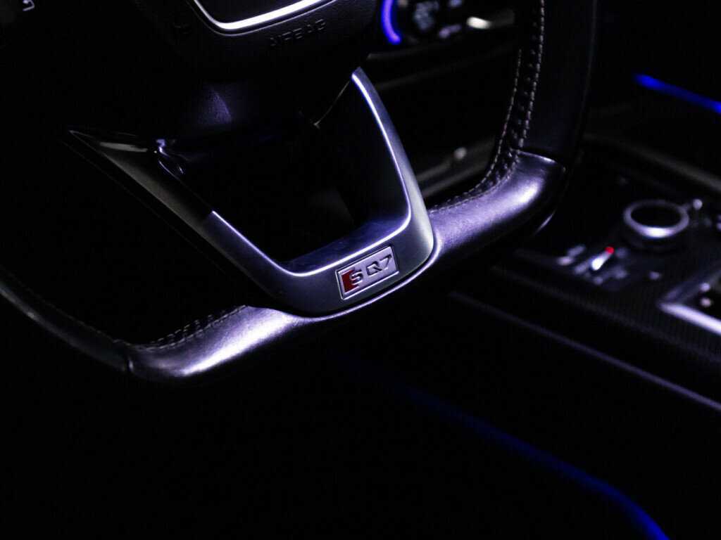 Audi SQ7 с пробегом — 2018 год. Фото: #30