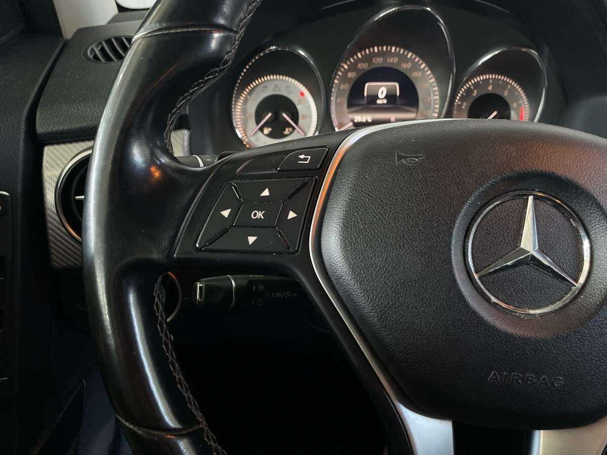 Mercedes-Benz GLK-Класс с пробегом — 2012 год. Фото: #10