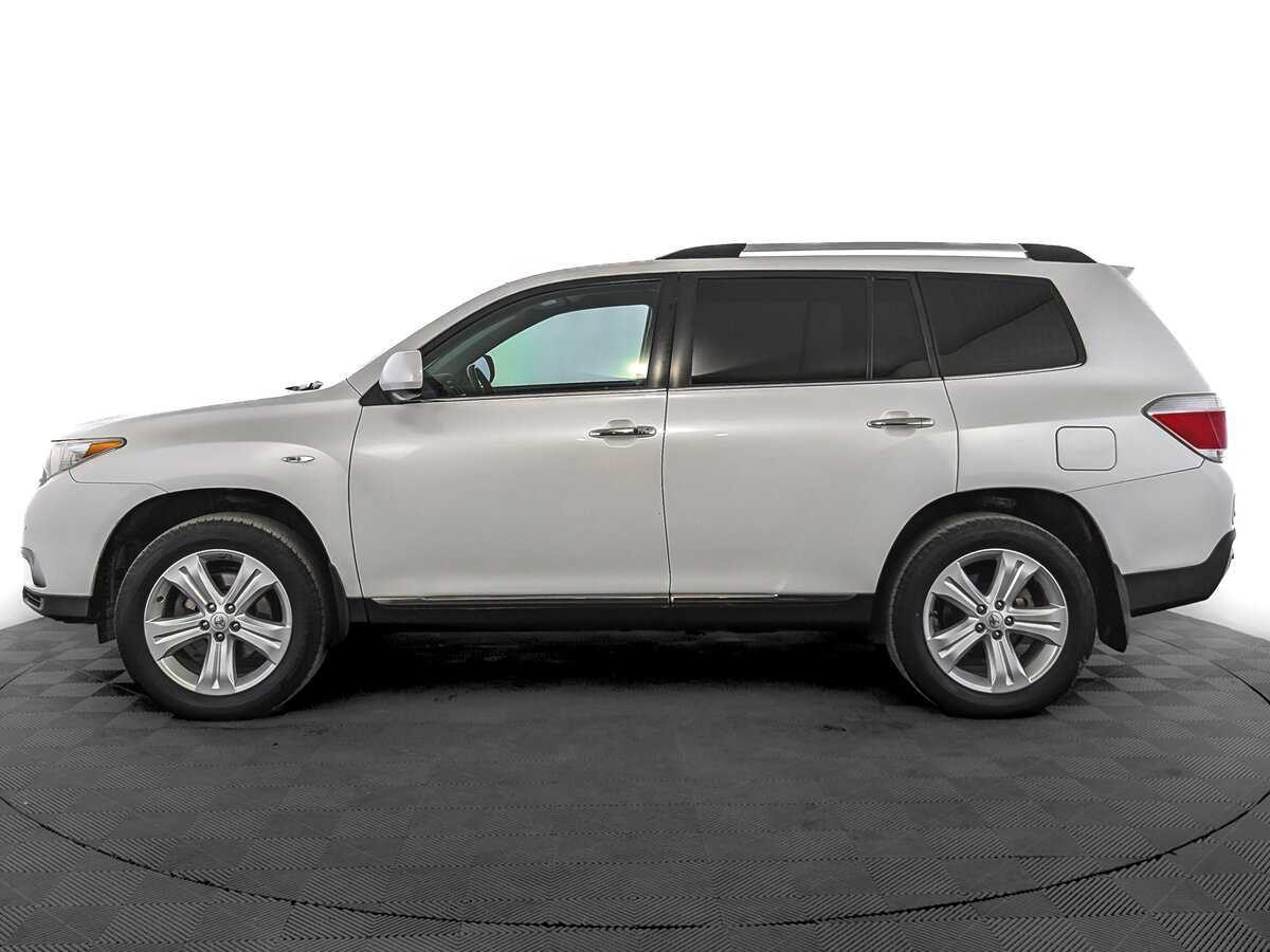 Toyota Highlander с пробегом — 2011 год. Фото: #7