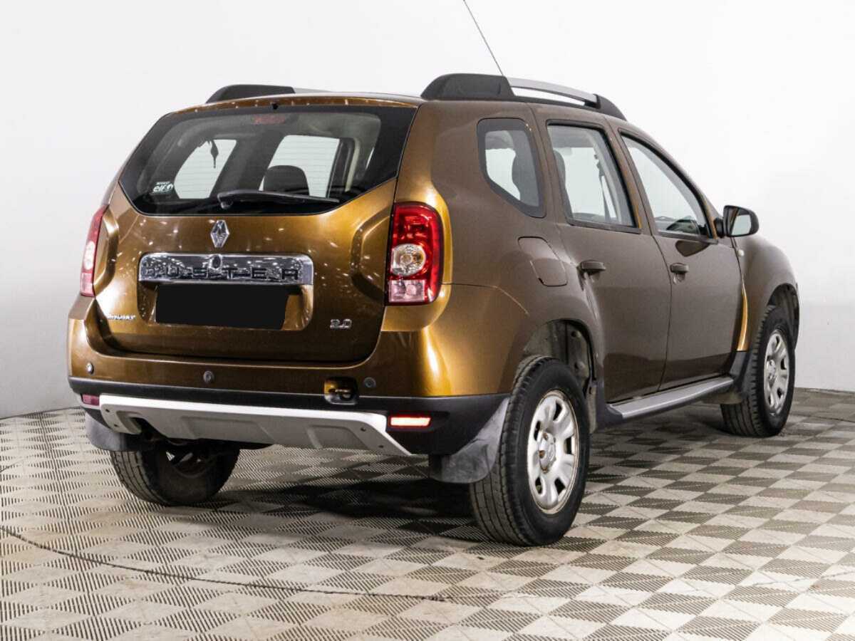 Renault Duster с пробегом — 2013 год. Фото: #4